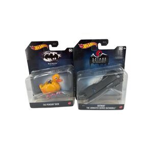 Hot Wheels Set of 2 Vehicles Animated Series Penguin Duck batmobile toys